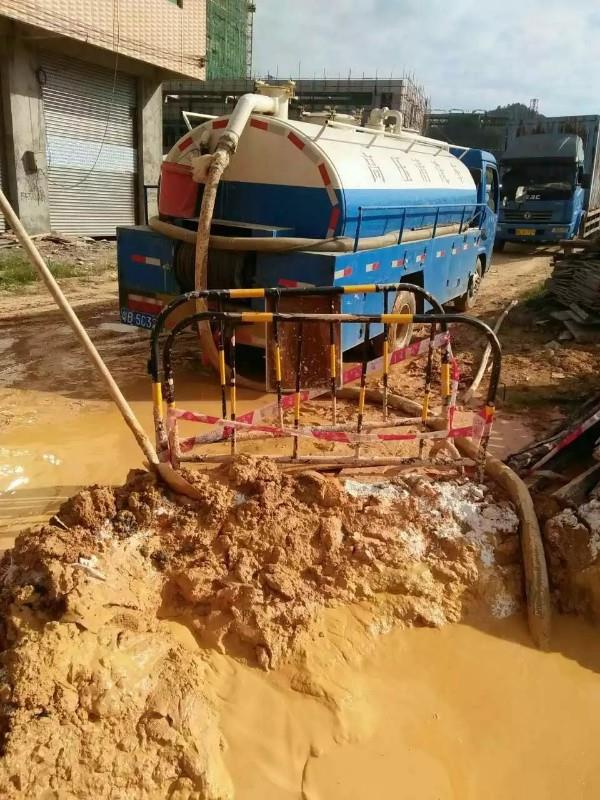 曲麻莱工地淤泥清淤